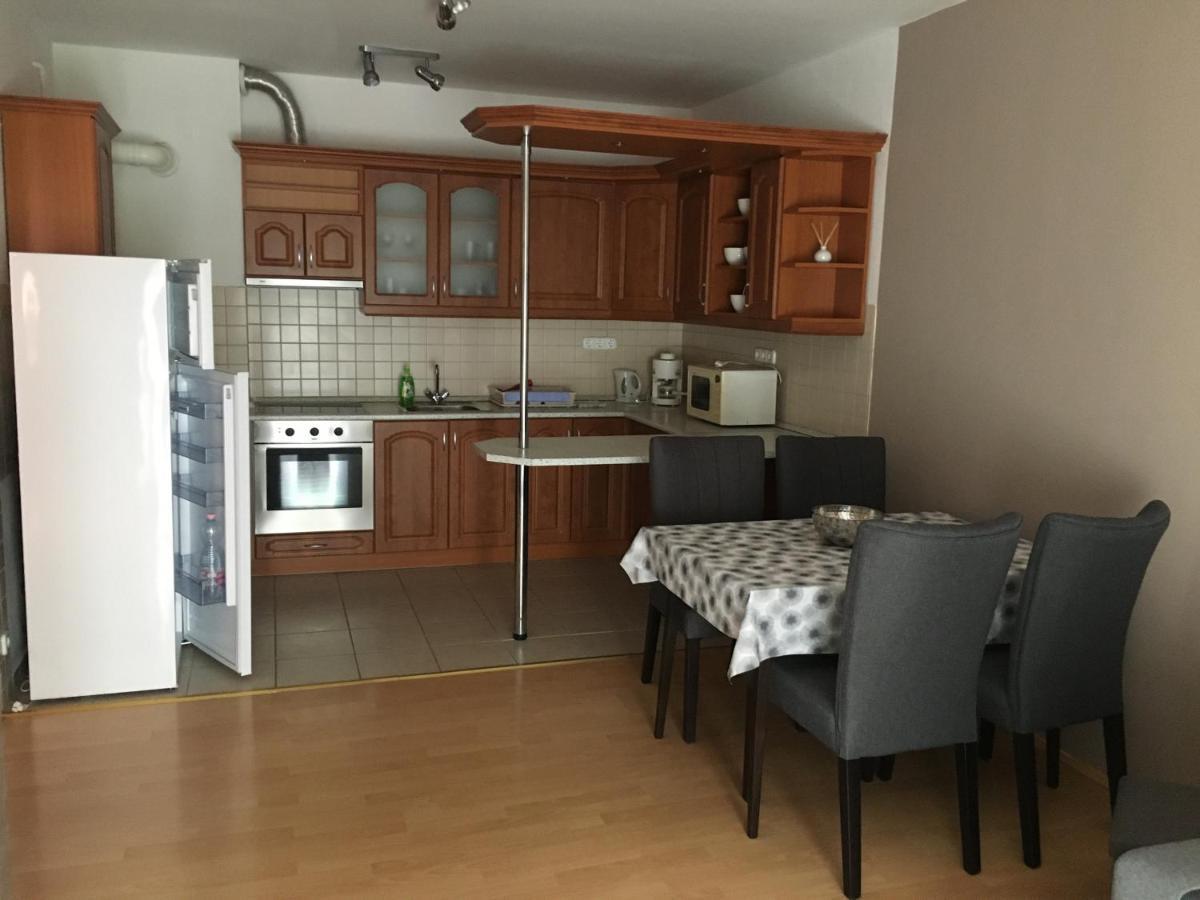 Peppy Apartment & Pool Balatonfüred Extérieur photo