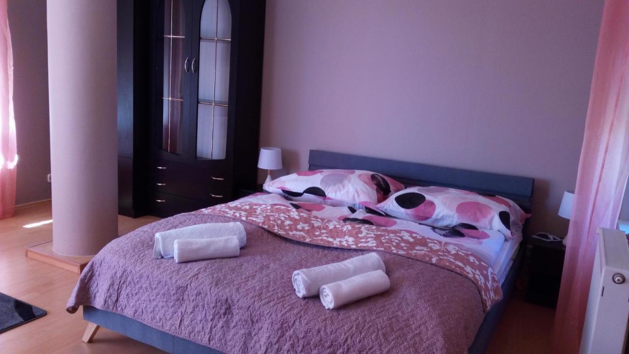 Peppy Apartment & Pool Balatonfüred Extérieur photo