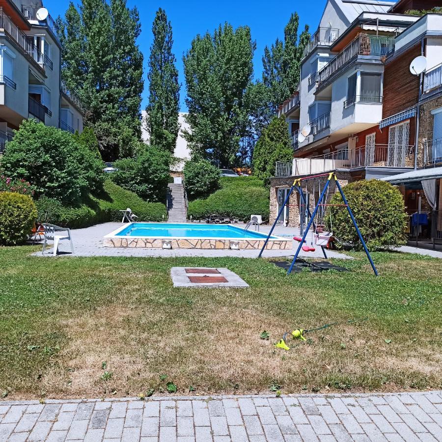Peppy Apartment & Pool Balatonfüred Extérieur photo